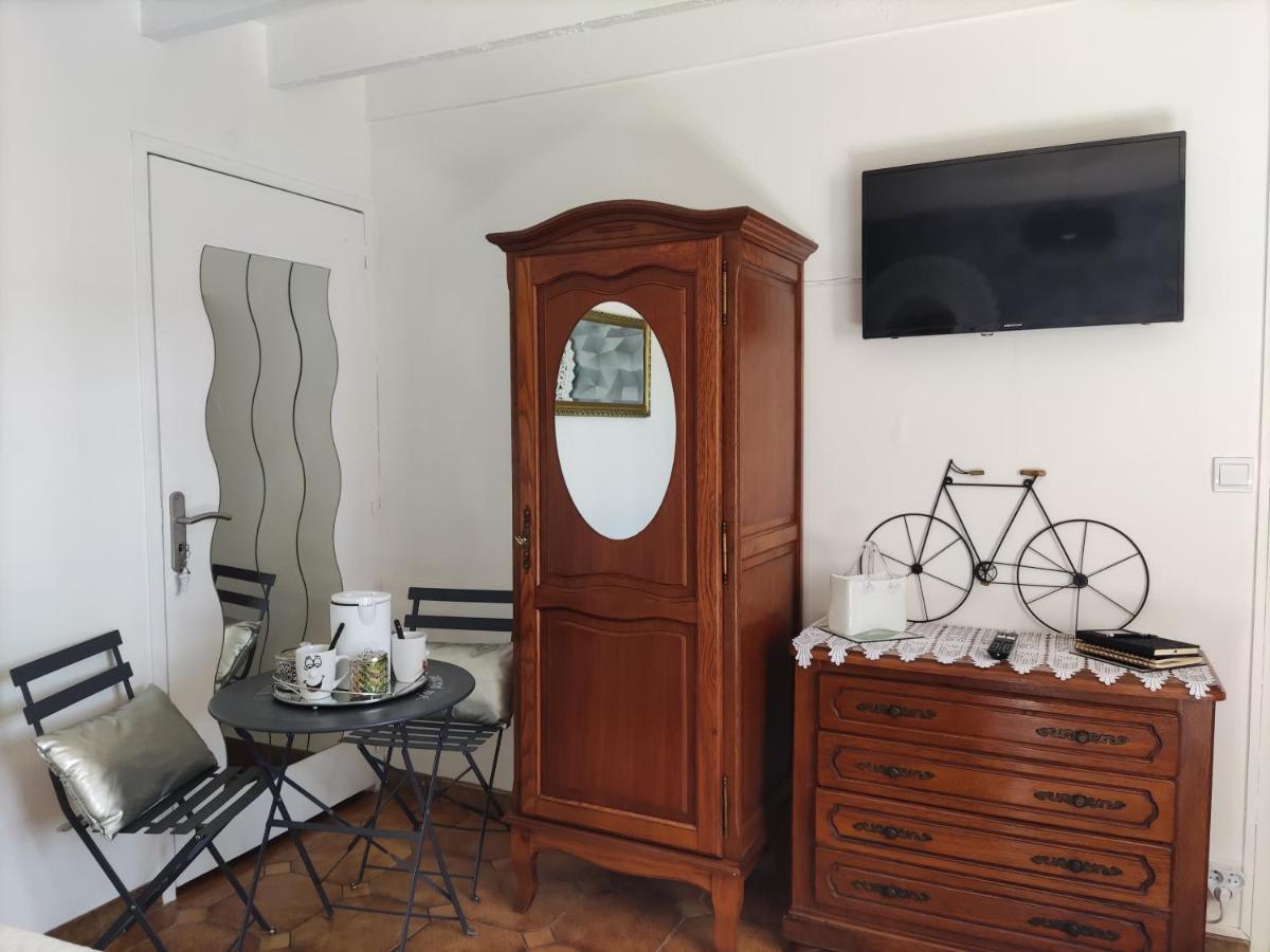Bed and Breakfast Fleur De Soleil Saint-Jouin-Bruneval Exterior foto